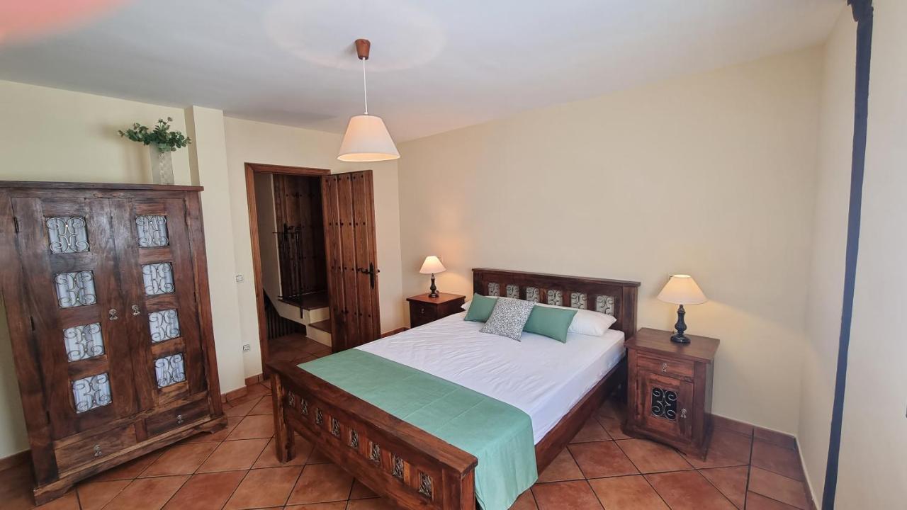 Casa Rural La Posada De Santa Teresa Pastrana Luaran gambar
