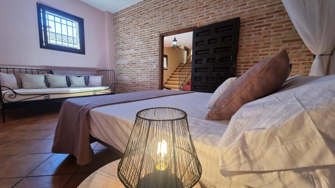 Casa Rural La Posada De Santa Teresa Pastrana Luaran gambar